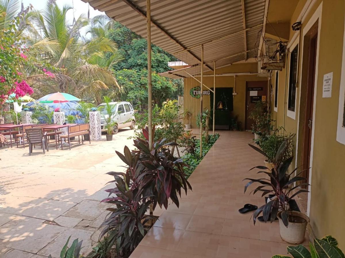 Xaviers Guest House Colva Eksteriør billede